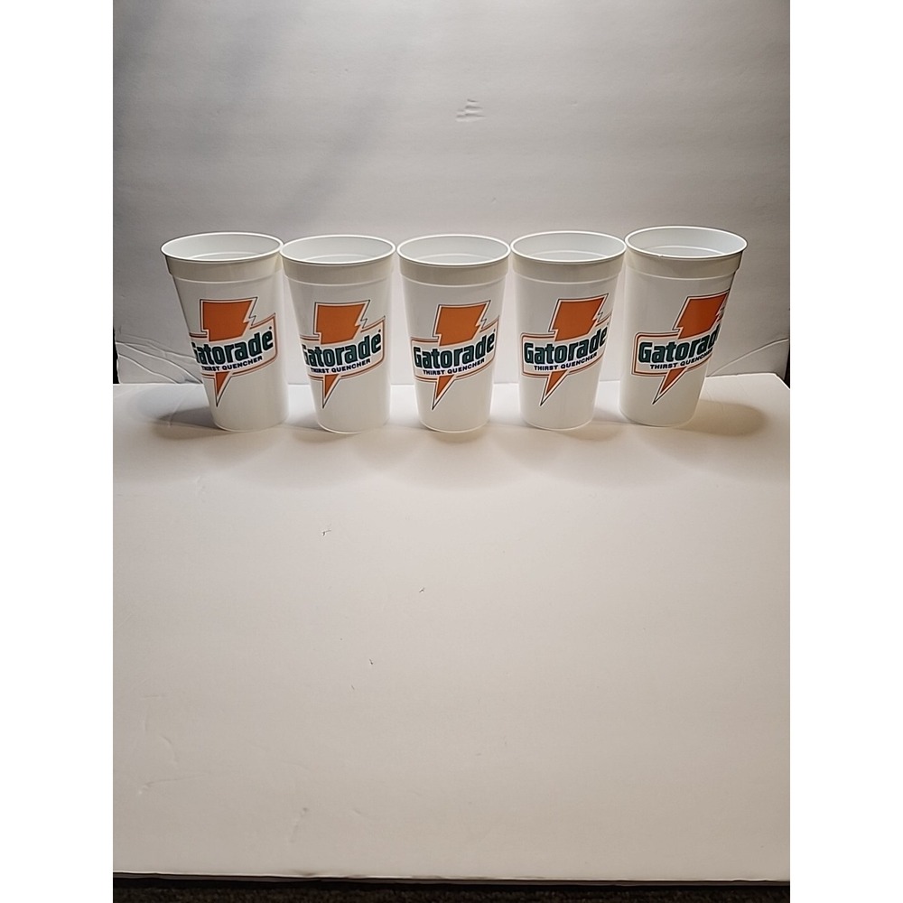 Vintage White Plastic Gatorade Cups Lot Of 5